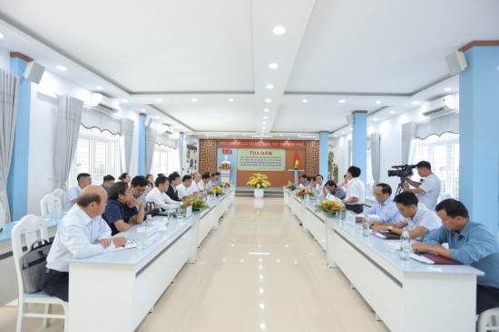 Toàn cảnh buổi tọa đàm