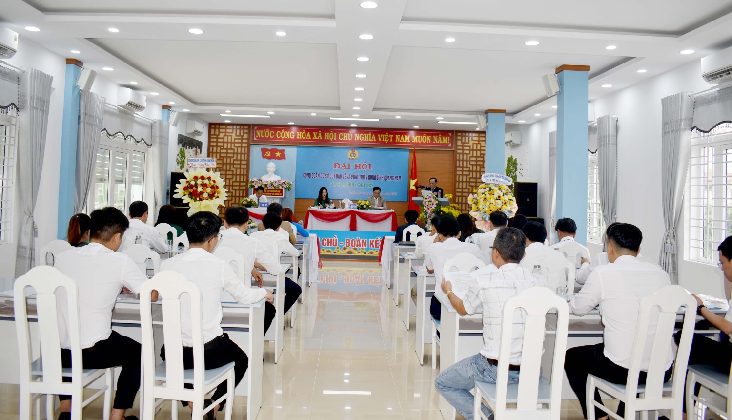 Toàn cảnh Đại hội